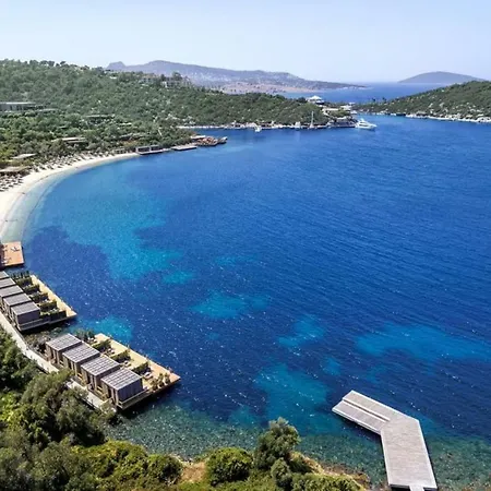 Mandarin Oriental Bodrum Luxury 5 Bedroom فيلة *